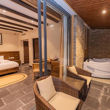 Raniban Retreat Hotel Pokhara Exterior photo